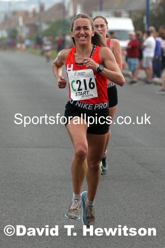 Senior womens 4 stage relay, 2021 Northern 6 and 4 Stage and Young Athletes Road Relays, Redcar. Photo: David T. Hewitson/Sports for All Pics